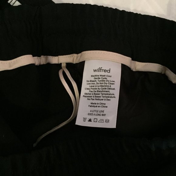 Aritzia Wilfred Buffon Crepe Jogger Pants - Picture 7 of 7